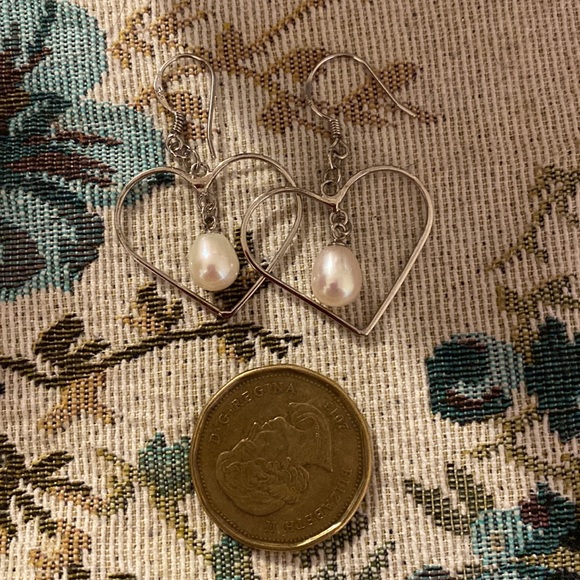 Sterling hanging pearl earrings - Picture 2 of 3